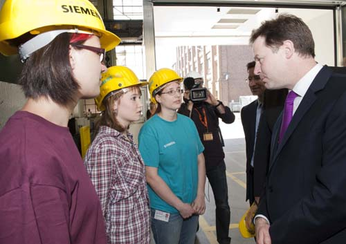 nick clegg meets app1bc068