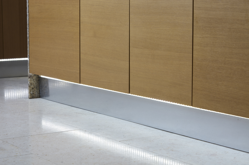 kitchen under cabinet strip lighting 2