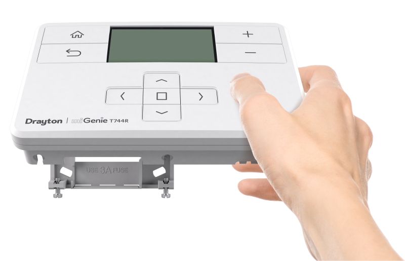 migenie front 1 hand