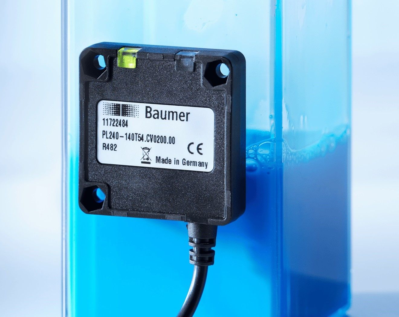NON-CONTACT POINT LEVEL SENSOR OVERCOMES MEDIA ‘CHALLENGES’