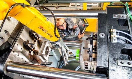 GREEN & CLEAN: FANUC roboshot helps bloom-in-box reduce carbon footprint