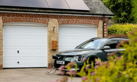 Barriers to private EV charger installations: what’s slowing the charge?