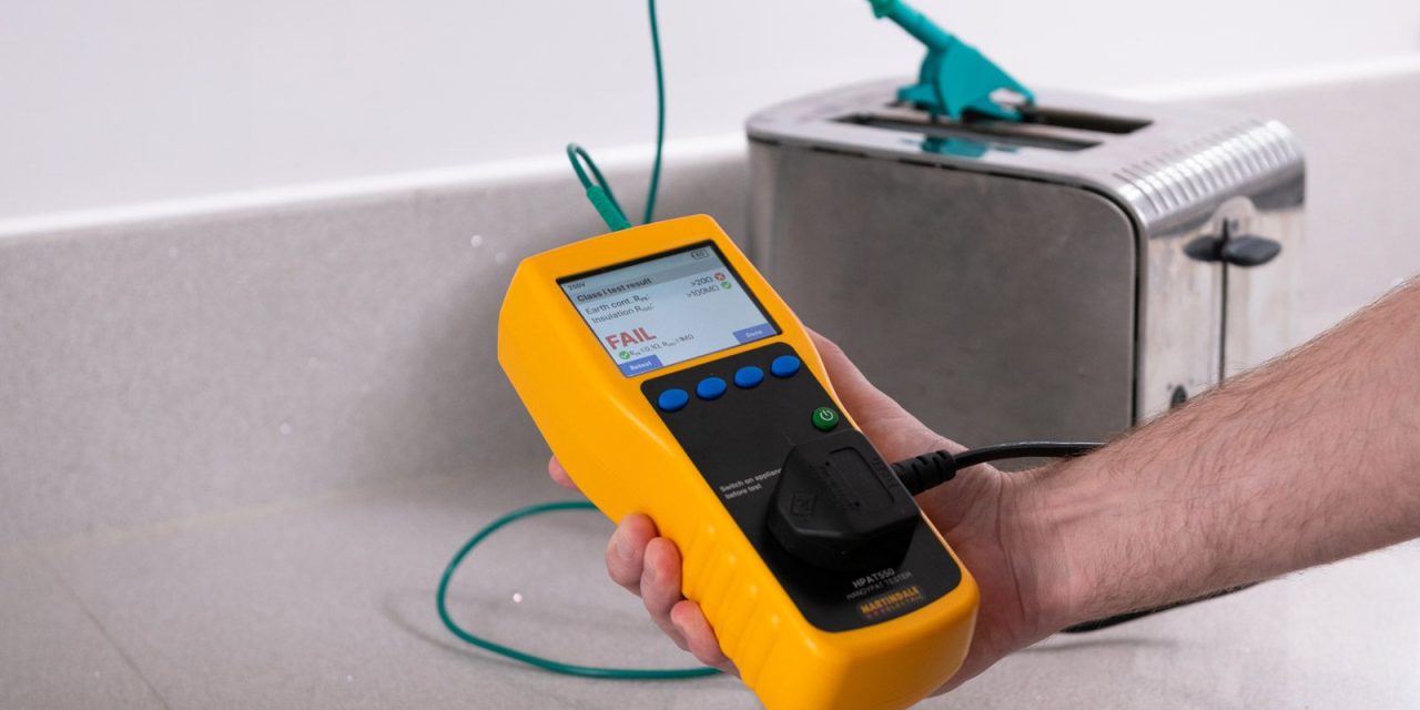Martindale Electric launches the HPAT550, new entry level, rechargeable Portable Appliance Tester