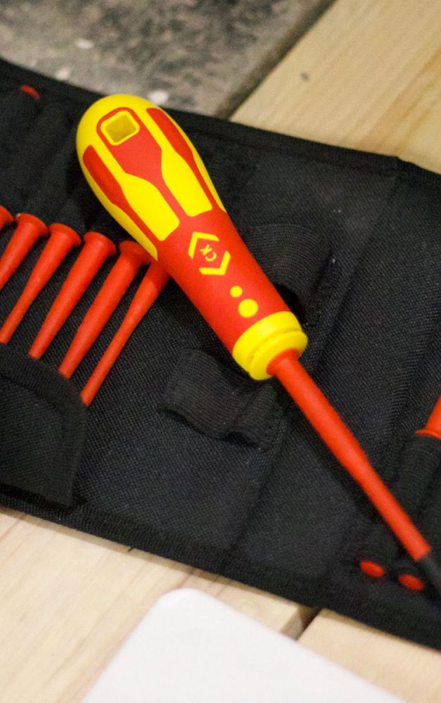 Brand new Modulo ‘Ultra’ Slim screwdrivers from C.K Tools promises universal solution for terminal screws