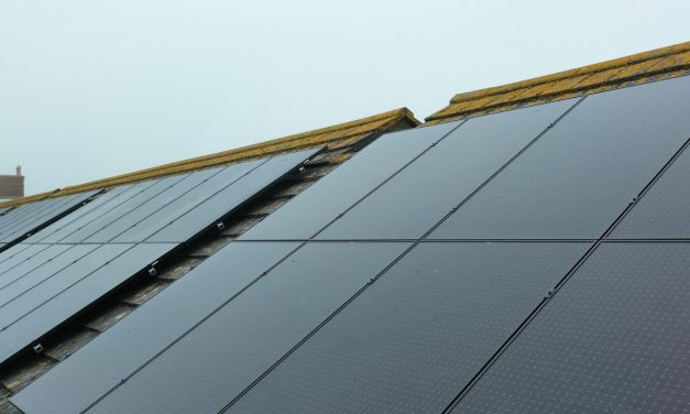 UKSOL celebrates double milestone at 2025 Installer Show