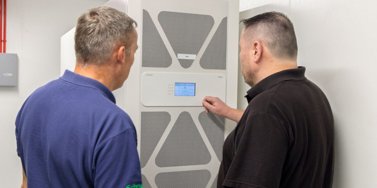 Schneider Electric and DataCentre UK deliver £1.4m sustainable data centre solution to South Warwickshire University NHS Foundation Trust