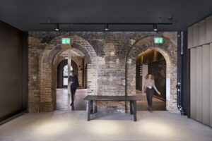 ZL 2203 HO UK 4753 Woolwich Works London