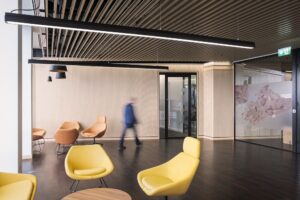 ZL 2205 ED UK 007 School of Management University College London