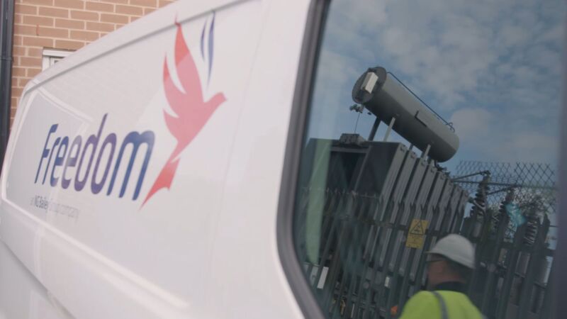FREEDOM SECURES CONTRACT WIN WITH SCOTTISH AND SOUTHERN ELECTRICITY NETWORKS